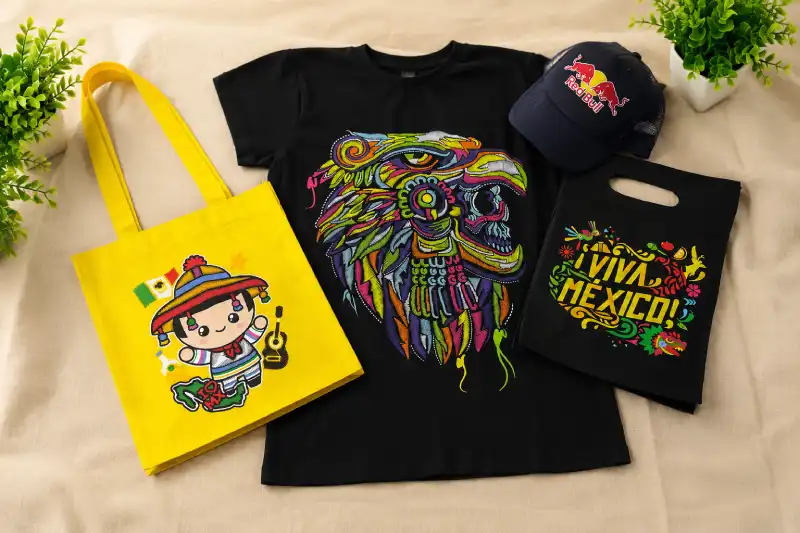 playeras y gorras con DTF textl